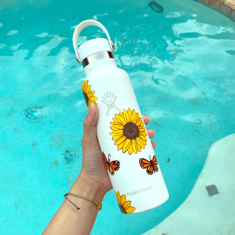 Painted hydroflasks